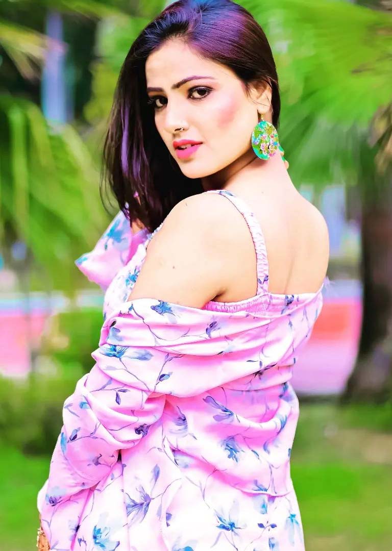 Masti With Husband – Shyna Khatri (2023) Hindi Uncut Hot Short Film 720p HDRip 170MB Download