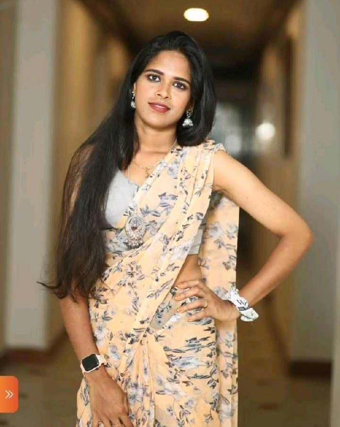 Room Date With Boss – Diya Gowda (2024) Hindi Uncut Hot Short Film 720p HDRip 90MB Download