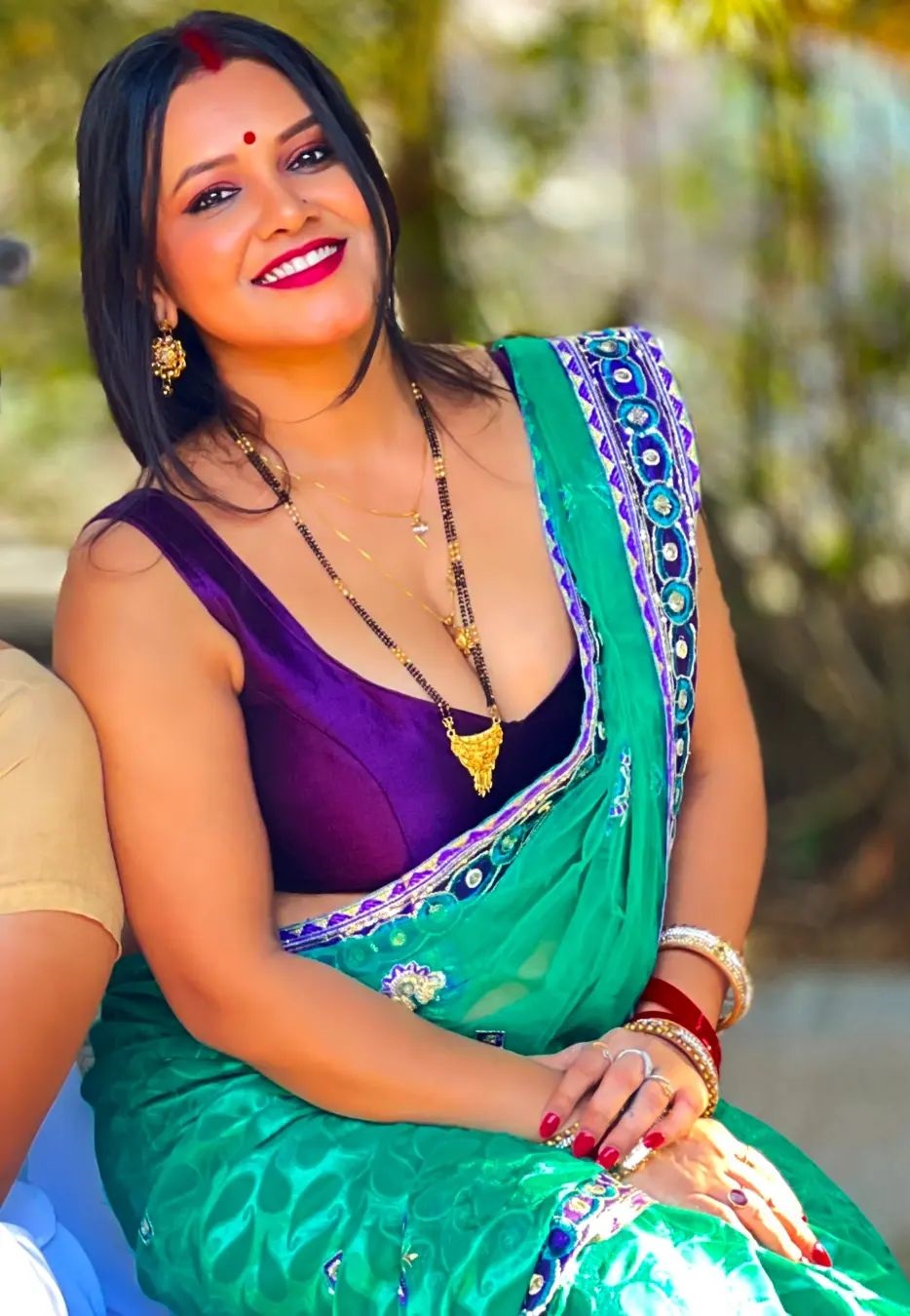 Husband Romance – Priya Gamre (2024) UNCUT Hindi Hot Short Film 720p HDRip 100MB Download