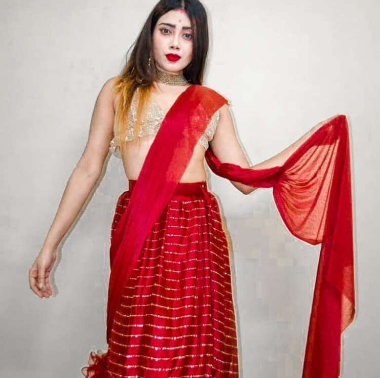 Pleasing Nude – Aritaa Paul (2024) Hindi Uncut Hot Short Film 720p HDRip 150MB Download