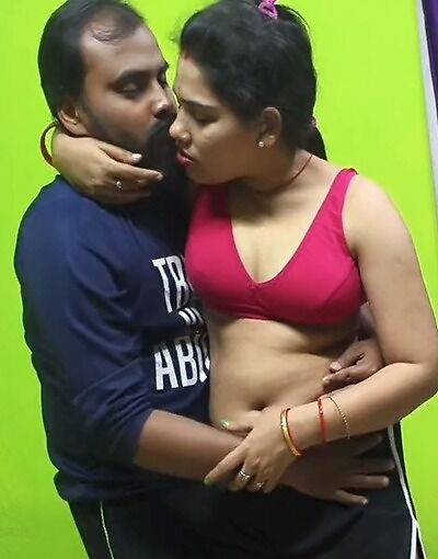 Yoga Sona Bhabhi 2025 Hindi Hot Short Film 720p HDRip 250MB Download