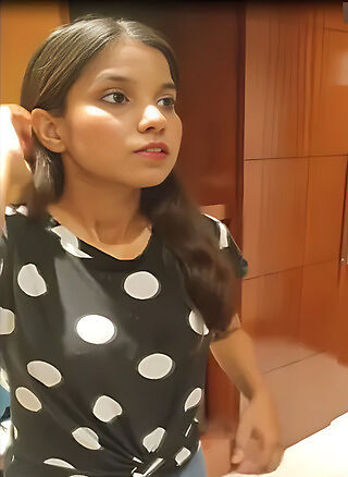 Party Girlfriend (2025) Hindi Uncut Hot Short Film 720p HDRip 50MB Download