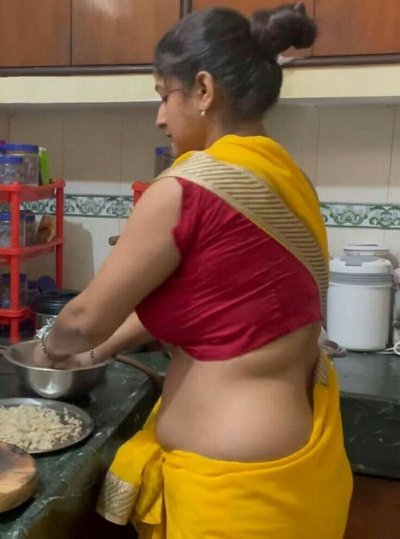 Famous Kamwali (2025) App Conntent Hindi Short Video 720p HDRip 150MB Download