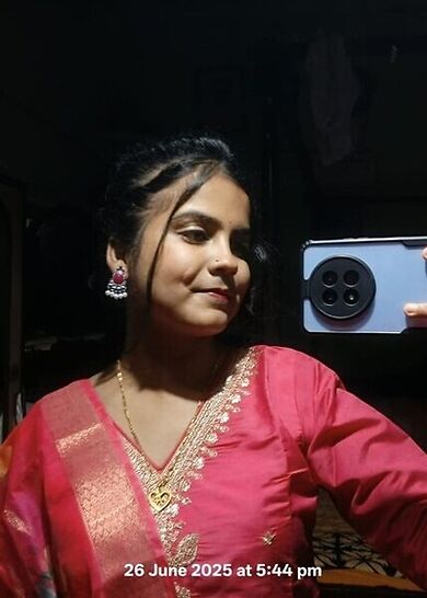 Bengali Girl Licked (2025) Bengali Hot Short Video 720p HDRip 100MB Download