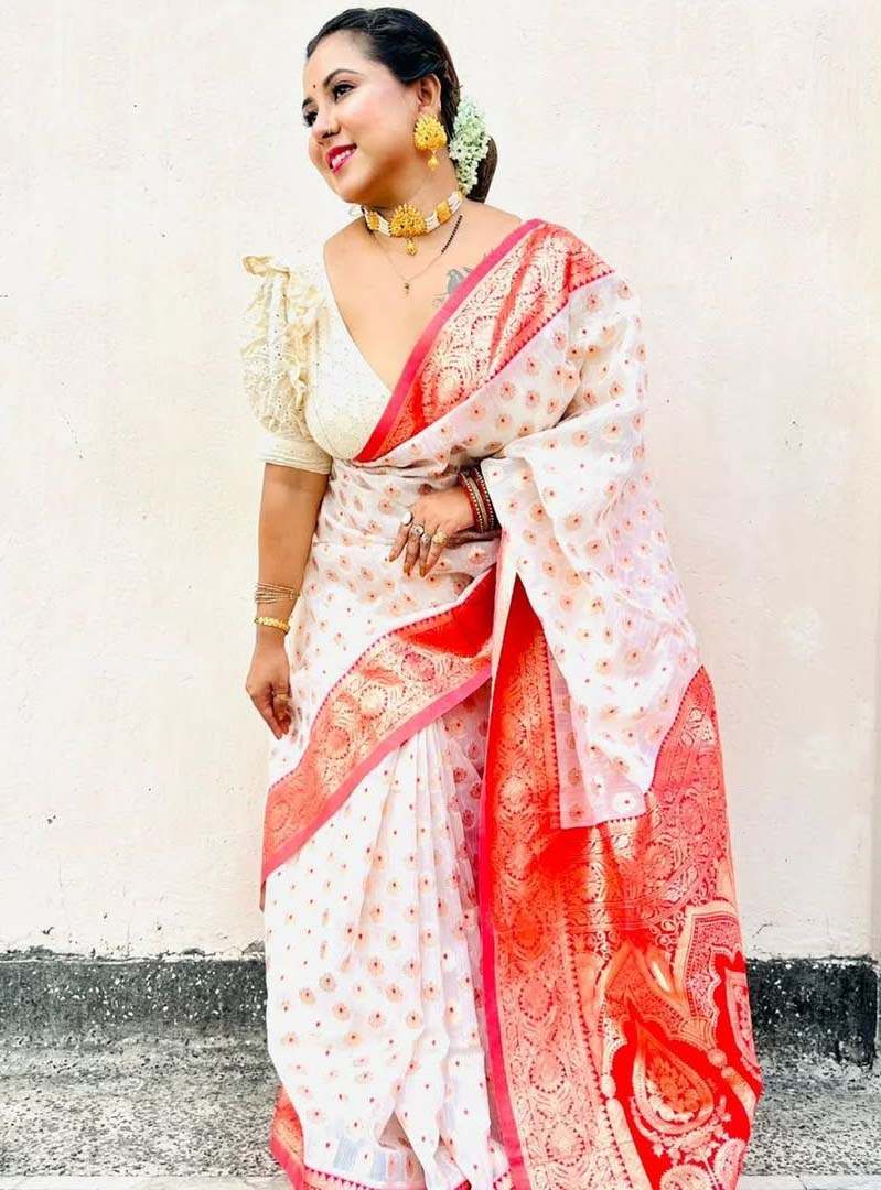 Sasur G – Tina Nandy (2025) Hindi Uncut Hot Short Film 720p HDRip 400MB Download