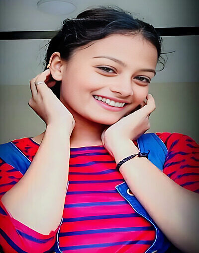 Insta Girl Boyfriend Restaurant (2025) Hindi Hot Short Film 720p HDRip 250MB Download