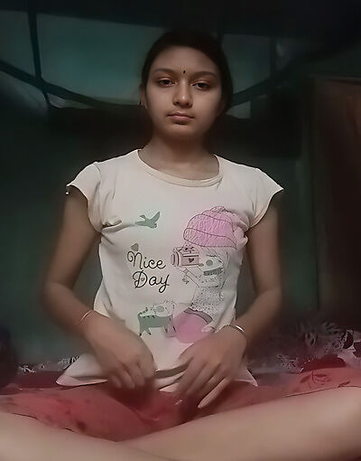 Desi Quite Girl 2025 Hindi Hot Short Film 720p HDRip 100MB Download