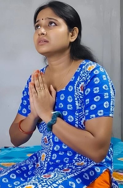 Village Lover (2025) App Conntent Hindi Short Video 720p HDRip 100MB Download