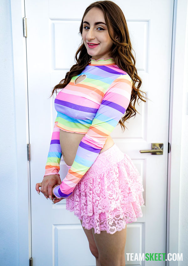 The Tiny Detective (2025) TeamSkeet English Short Film 720p HDRip 450MB Download