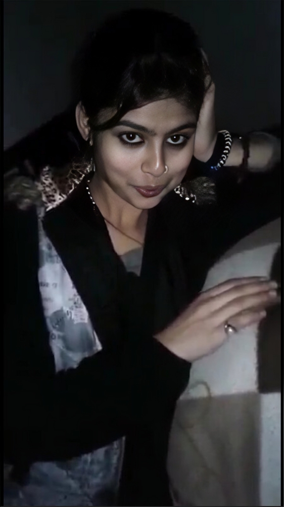 Cute Girl Juicy (2025) Hindi Hot Short Film 720p HDRip 200MB Download