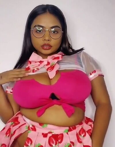 Oasi Das Unseen Solo Nude (2025) Hindi Short Film 720p HDRip 250MB Download