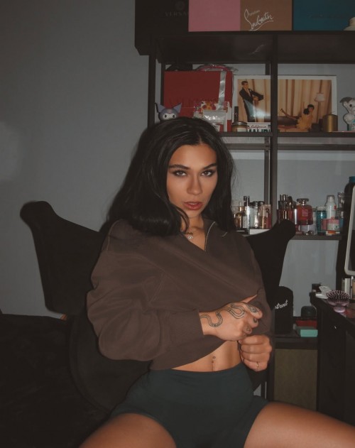 Super Entry (2026) FamilyXXX English Short Film 720p HDRip 300MB Download